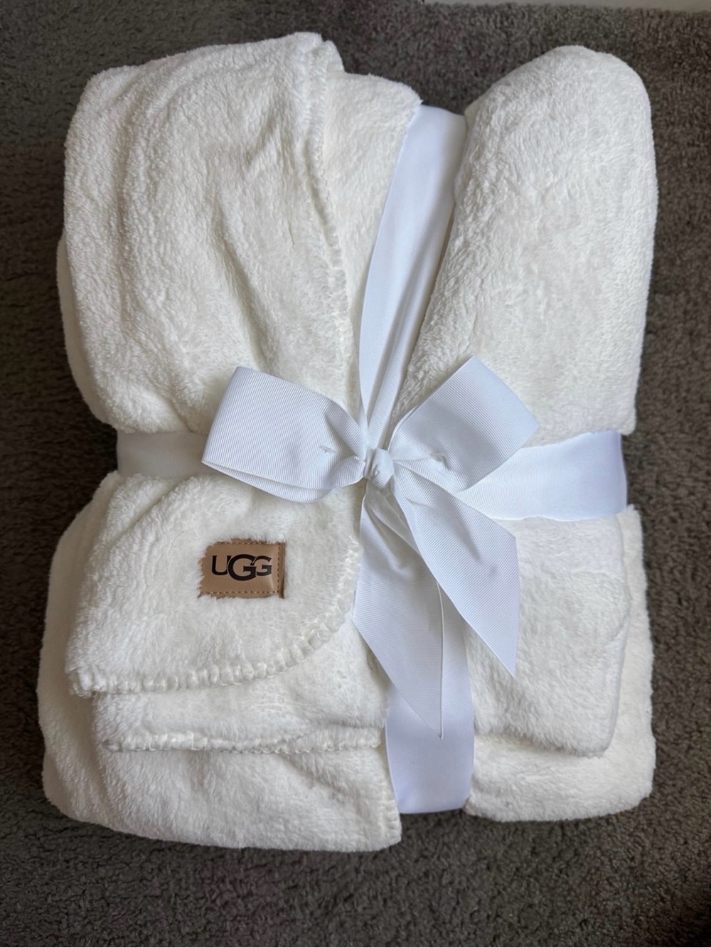 UGG Cream Plush Hooded Throw with Ribbon